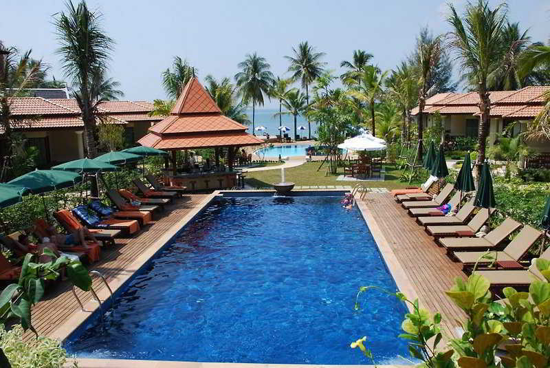 Khaolak Bayfront Resort Takuapa Exterior foto