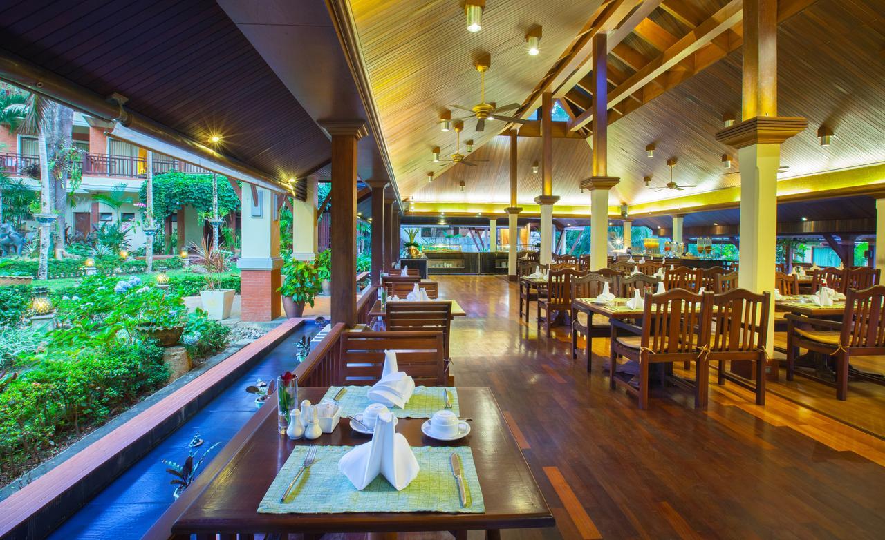 Khaolak Bayfront Resort Takuapa Exterior foto